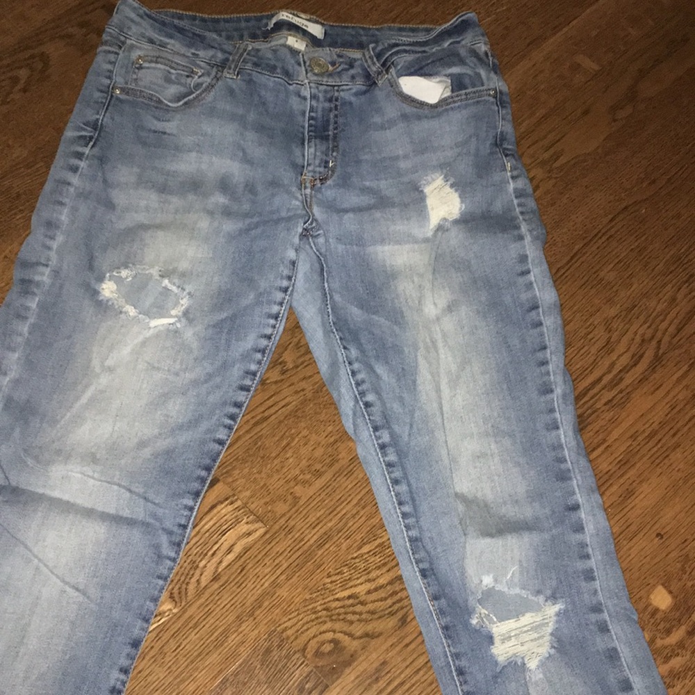Jeans - Picture 3 of 4